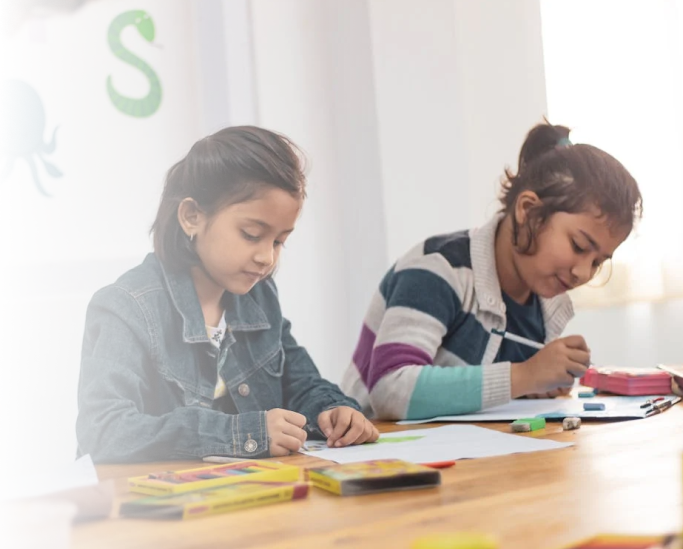 Học viên học tập với TESOL Channel